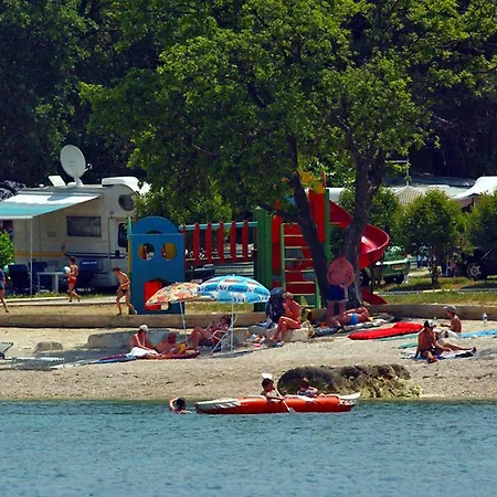 Holiday Camping Valkanela.2 *