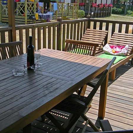 Ferienhaus Holiday Camping Valkanela.2